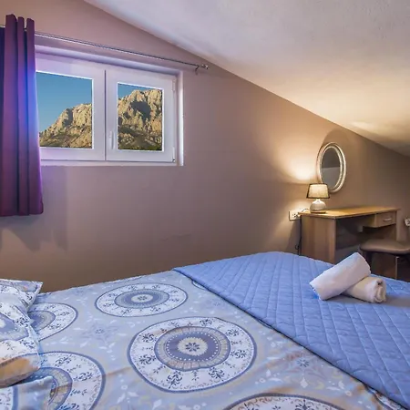 Penthouse With Hottub And Duplex Appartamento Makarska